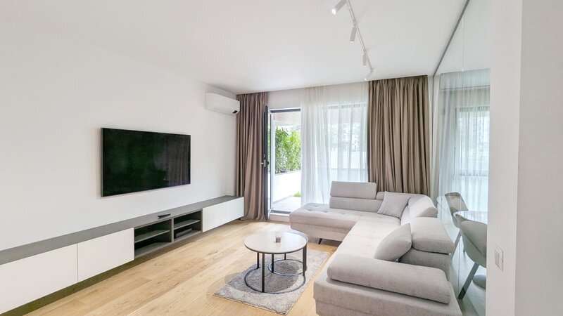 Nusco 2024 Aviatiei, Prima Inchiriere, 2 camere 100 mp cu Gradina, Centrala